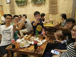 甘泉烧烤加盟,学烧烤技术,开烧烤店多少钱疯狂烤翅加盟